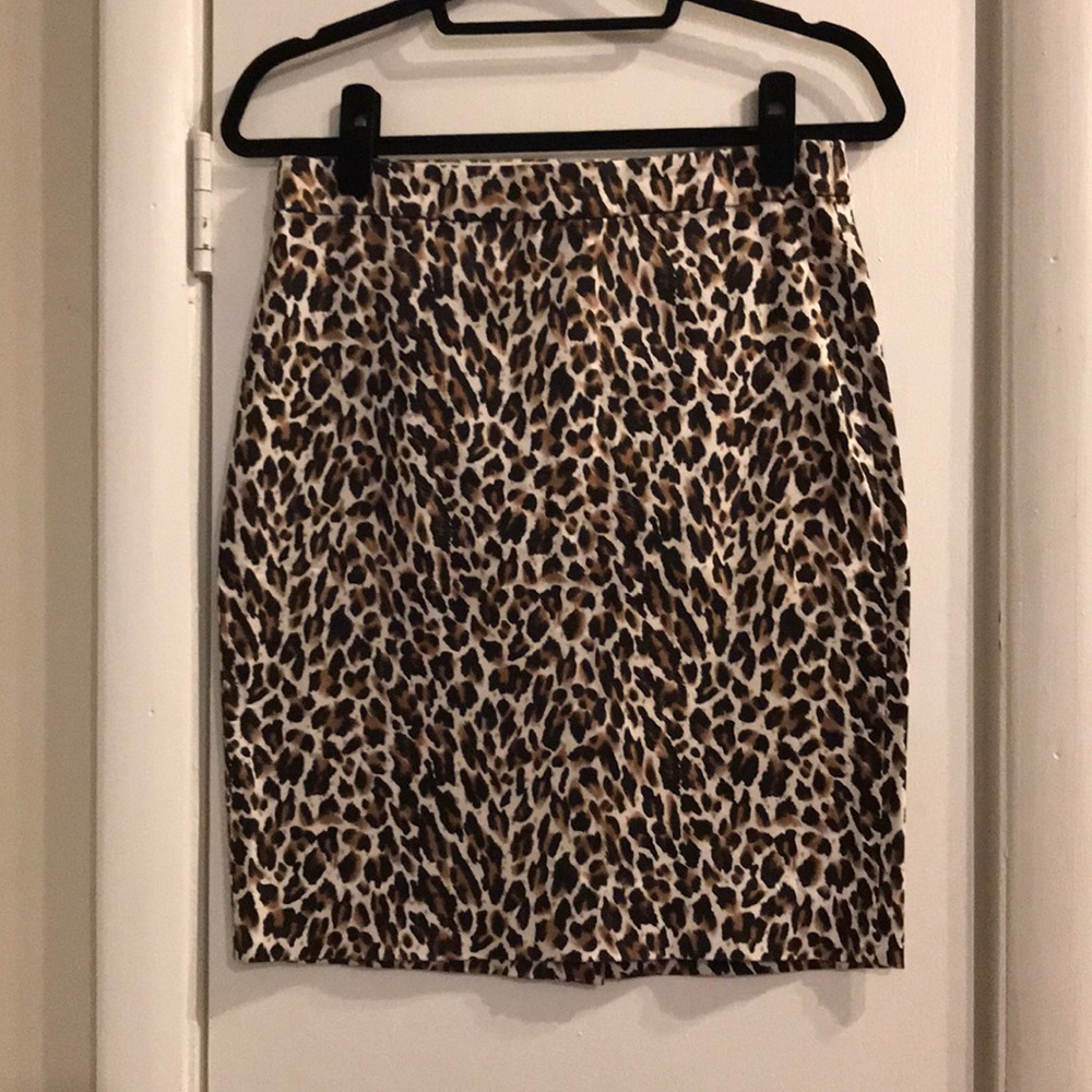 **SOLD**JCrew Leopard Pencil Skirt